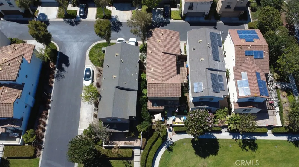 32 Sklar Ladera Ranch, CA 92694
