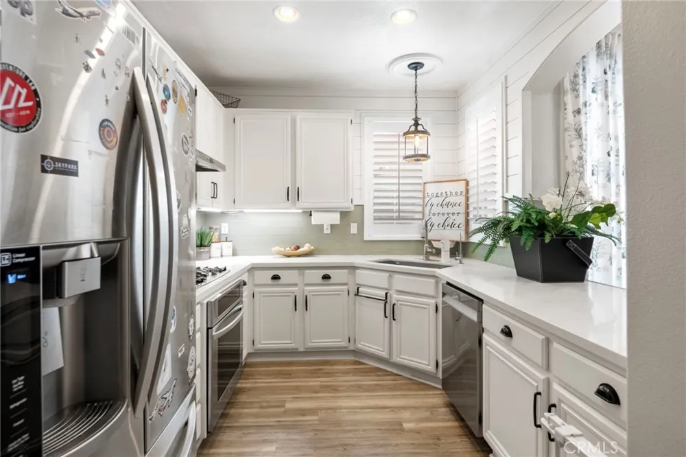 32 Sklar Ladera Ranch, CA 92694