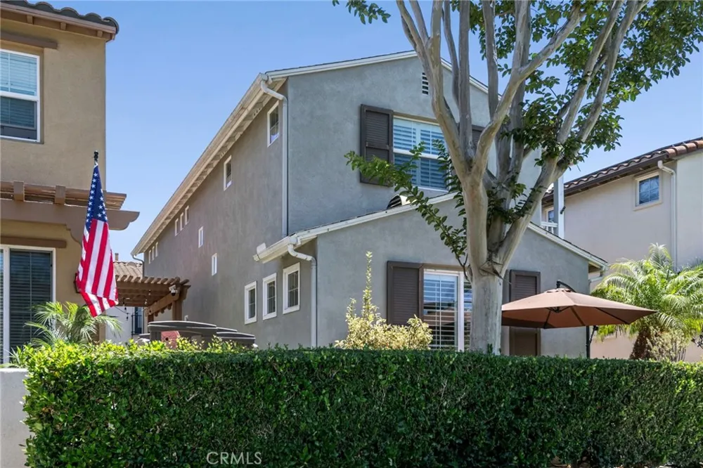 32 Sklar Ladera Ranch, CA 92694