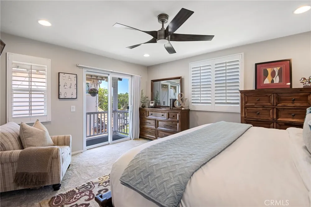 32 Sklar Ladera Ranch, CA 92694