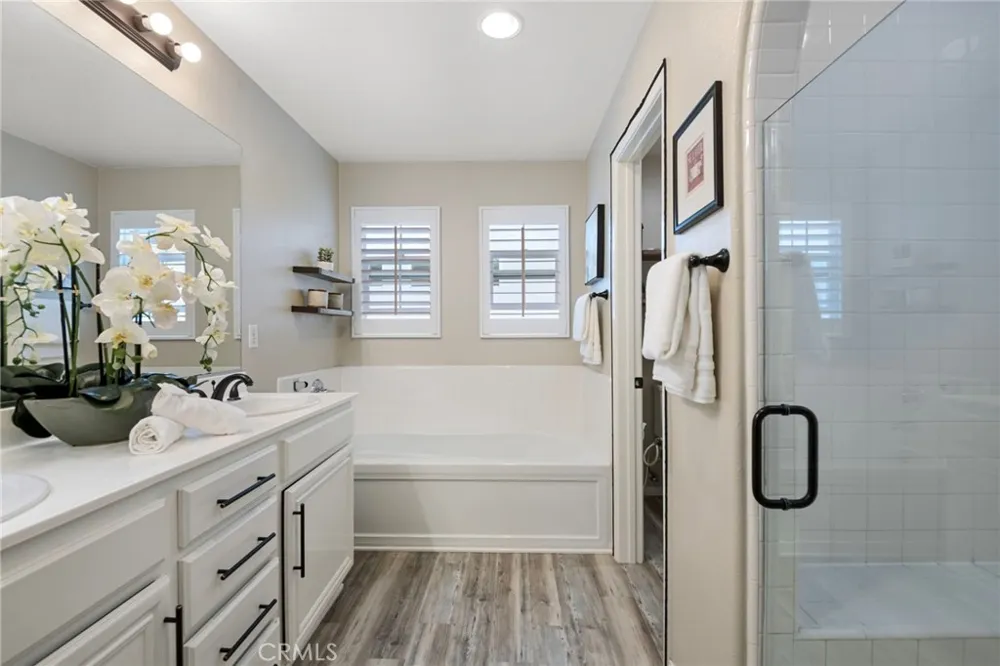 32 Sklar Ladera Ranch, CA 92694