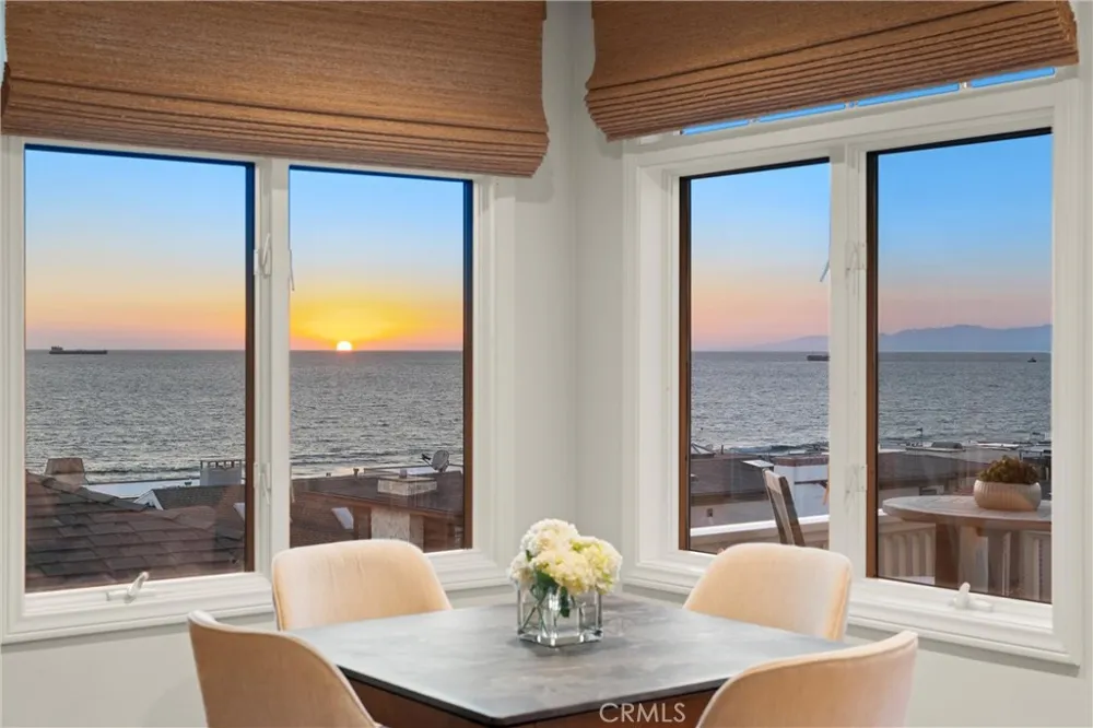 220 20th Street Manhattan Beach, CA 90266