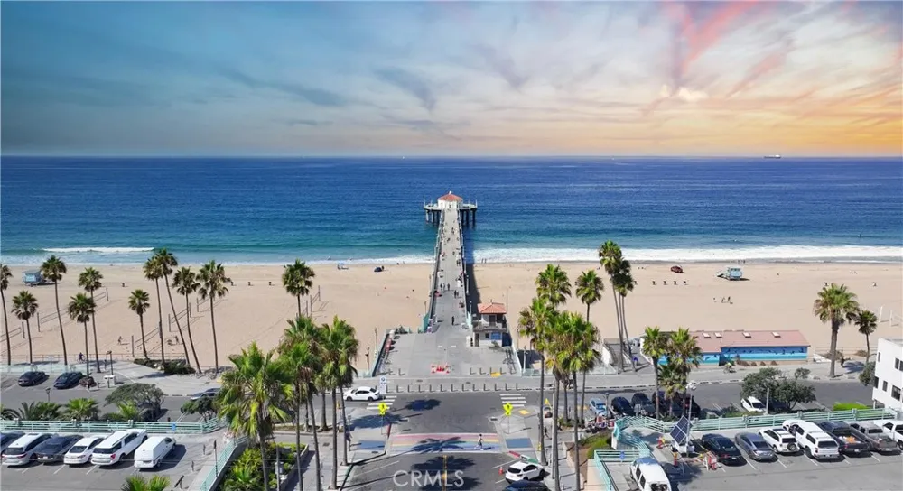 220 20th Street Manhattan Beach, CA 90266