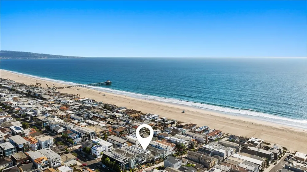 220 20th Street Manhattan Beach, CA 90266