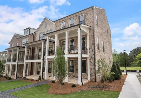 2198 Wexford Drive #33