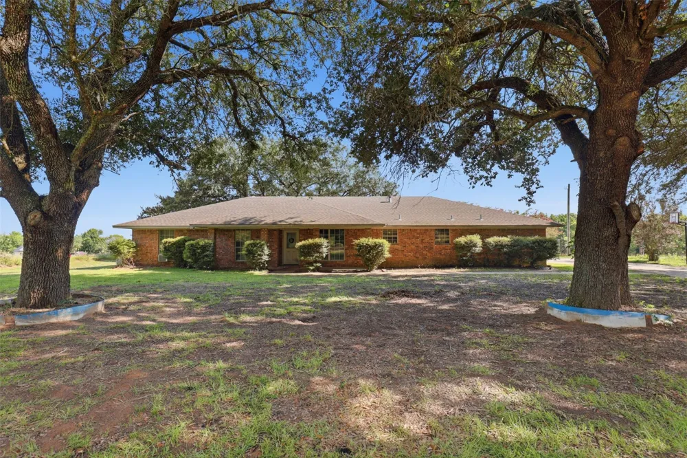 328 CR 1745 Mt Pleasant, TX 75455