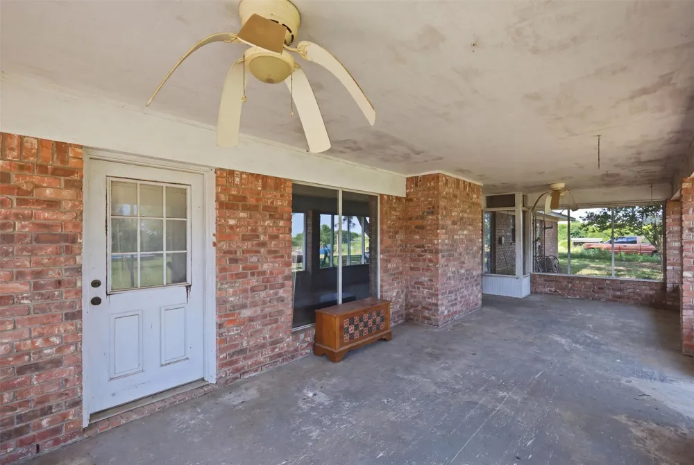 328 CR 1745 Mt Pleasant, TX 75455