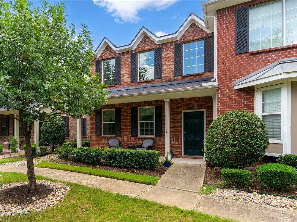 3106 Bedford Road Bedford, TX 76021