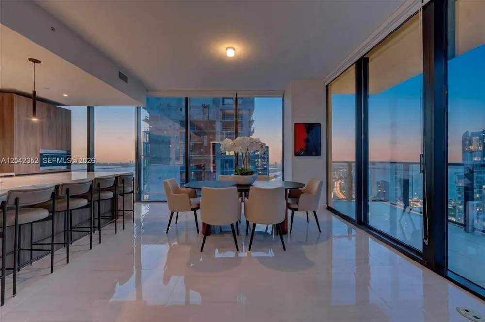 20 NE 11th St #6003 Miami, FL 33132