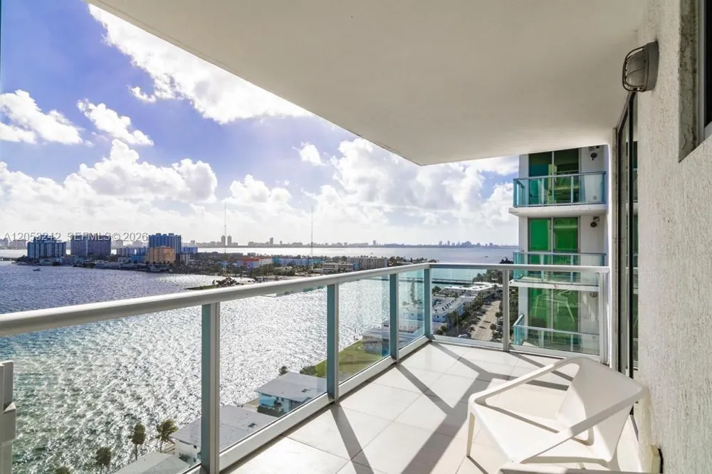 7928 East Dr #1604 + DEN North Bay Village, FL 33141