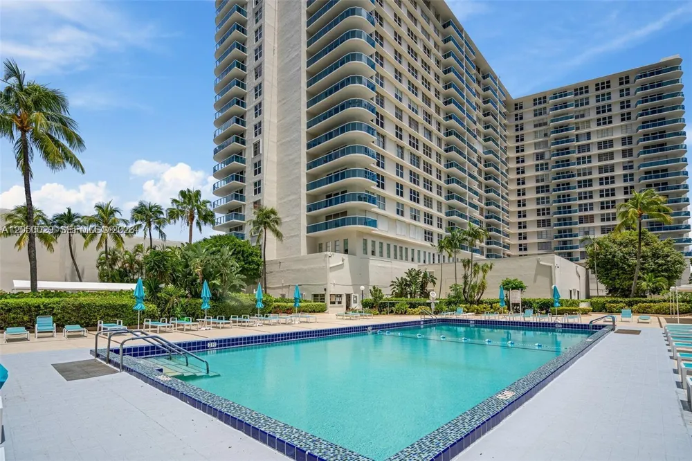 3800 S Ocean Dr #410 Hollywood, FL 33019