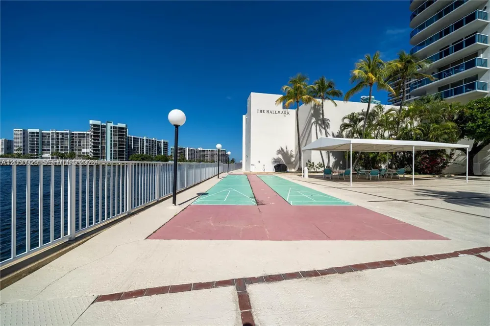 3800 S Ocean Dr #410 Hollywood, FL 33019
