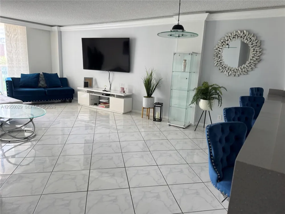 3800 S Ocean Dr #410 Hollywood, FL 33019