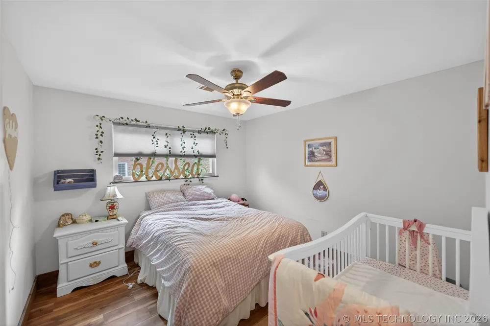 1045 Rolling Meadows Bartlesville, OK 74006