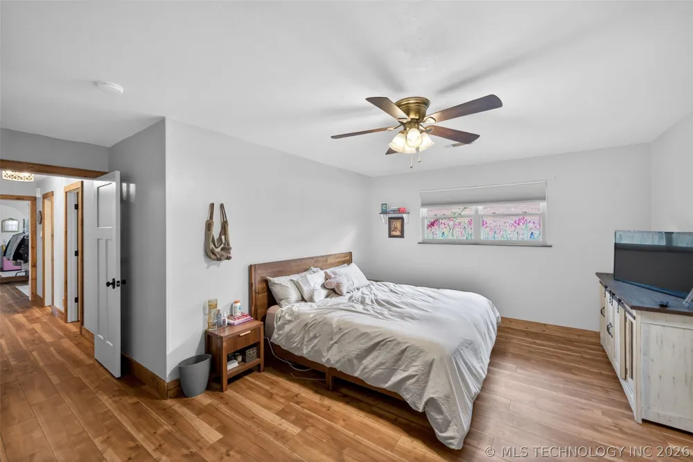 1045 Rolling Meadows Bartlesville, OK 74006