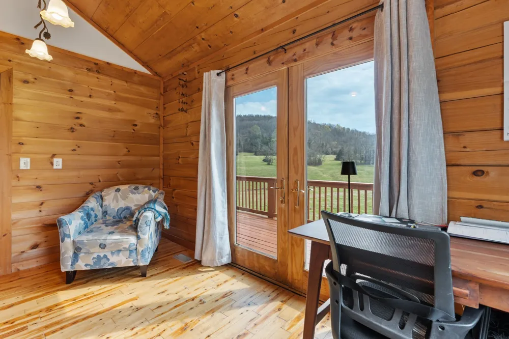 2063 Kennedy Creek Rd Auburntown, TN 37016