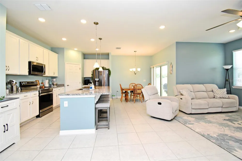 33291 REMBRANDT LANE Sorrento, FL 32776