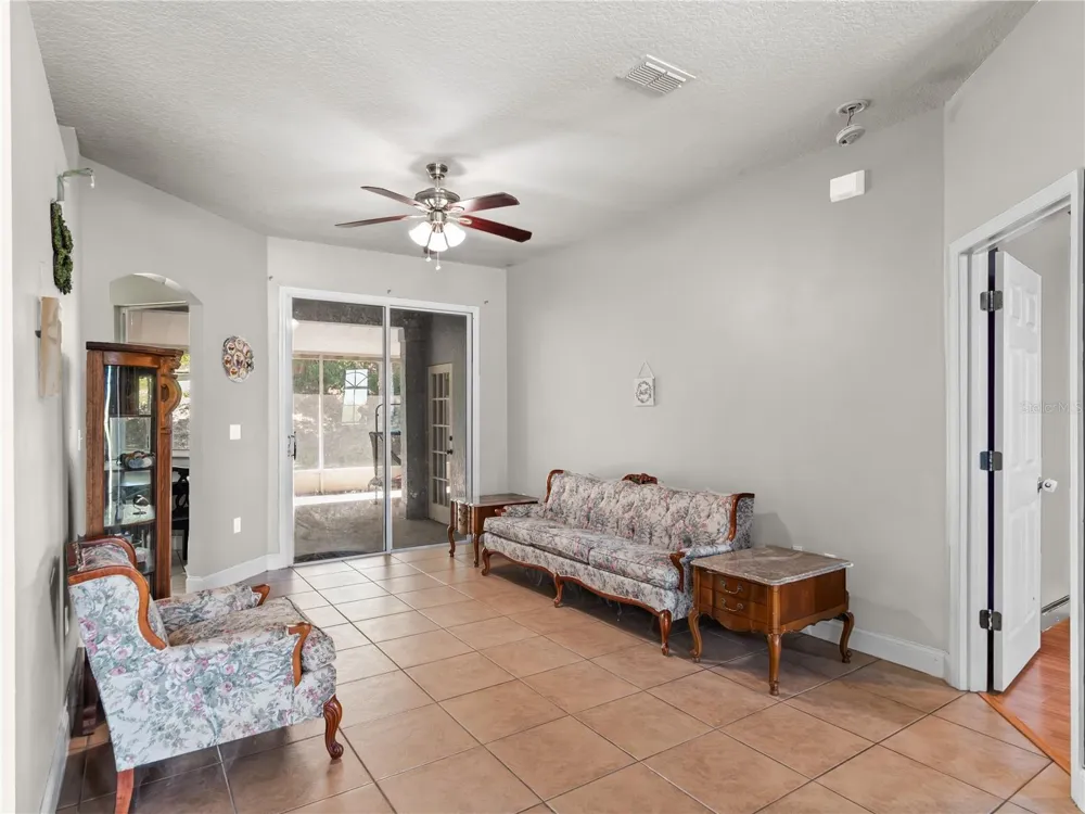 834 HIGH POINTE CIRCLE Minneola, FL 34715