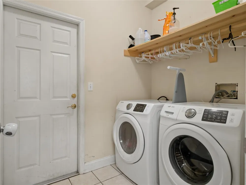 834 HIGH POINTE CIRCLE Minneola, FL 34715