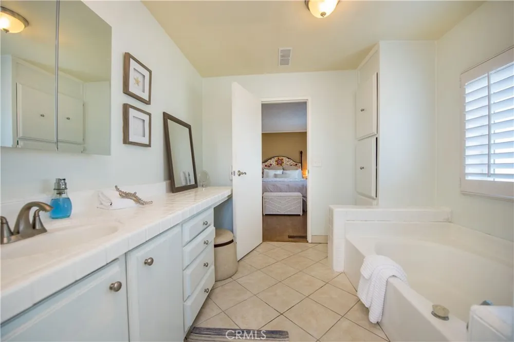 2275 W 25th Street #12 San Pedro, CA 90732
