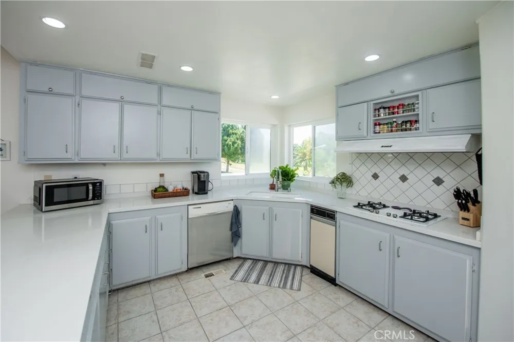 2275 W 25th Street #12 San Pedro, CA 90732