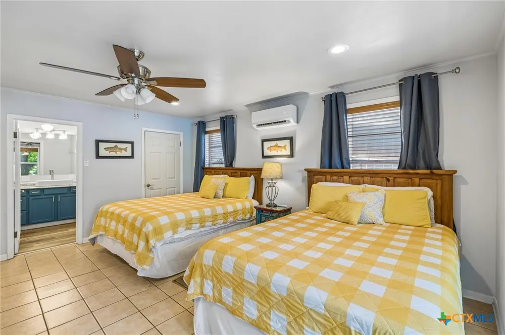 2632 Williams Lakeshore Kingsland, TX 78639