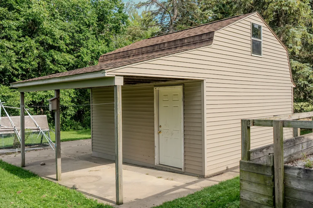 7260 W Kinsel Highway Vermontville Township, MI 49096