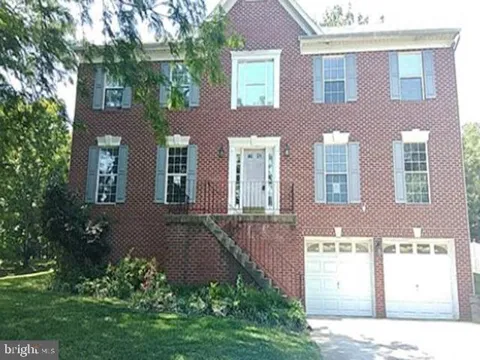 10711 FEATHERSTONE DRIVE