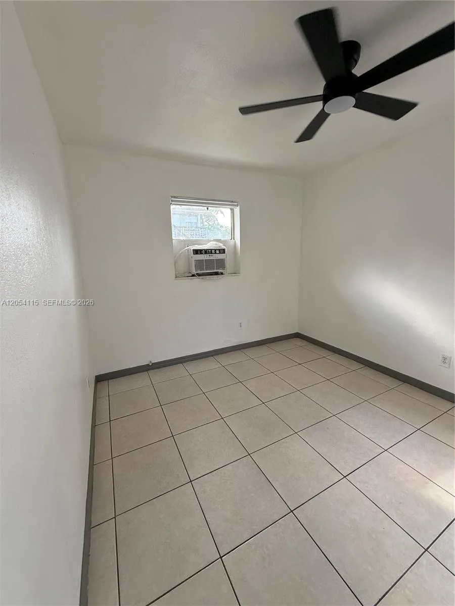2216 Fillmore St #6 Hollywood, FL 33020