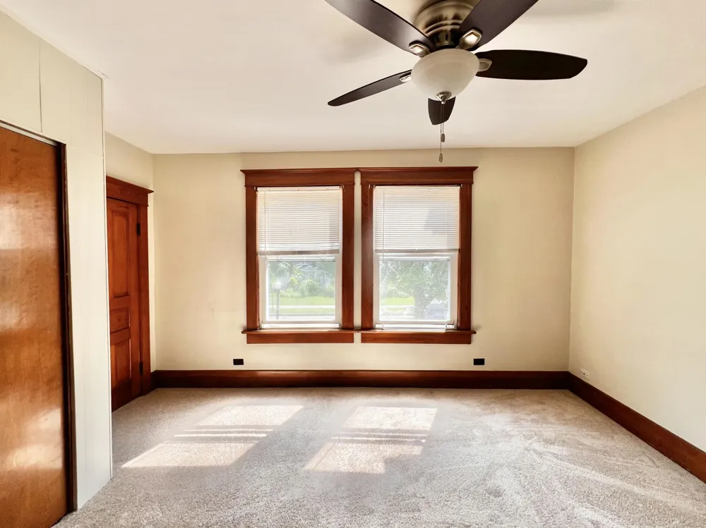 86 S Howell Street Hillsdale, MI 49242