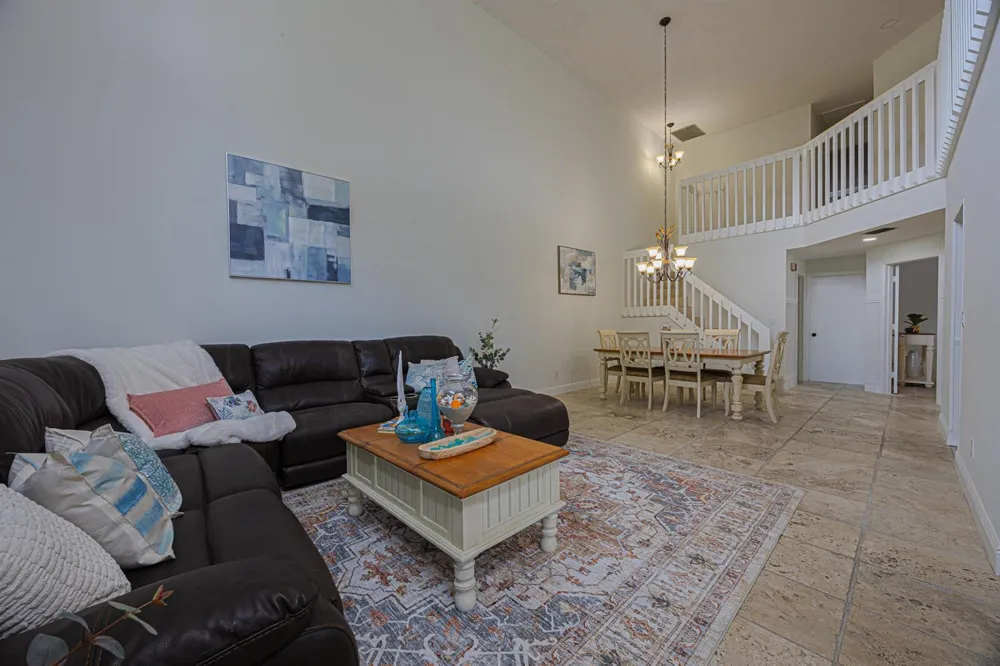 3625 Inverrary Boulevard W Lauderhill, FL 33319