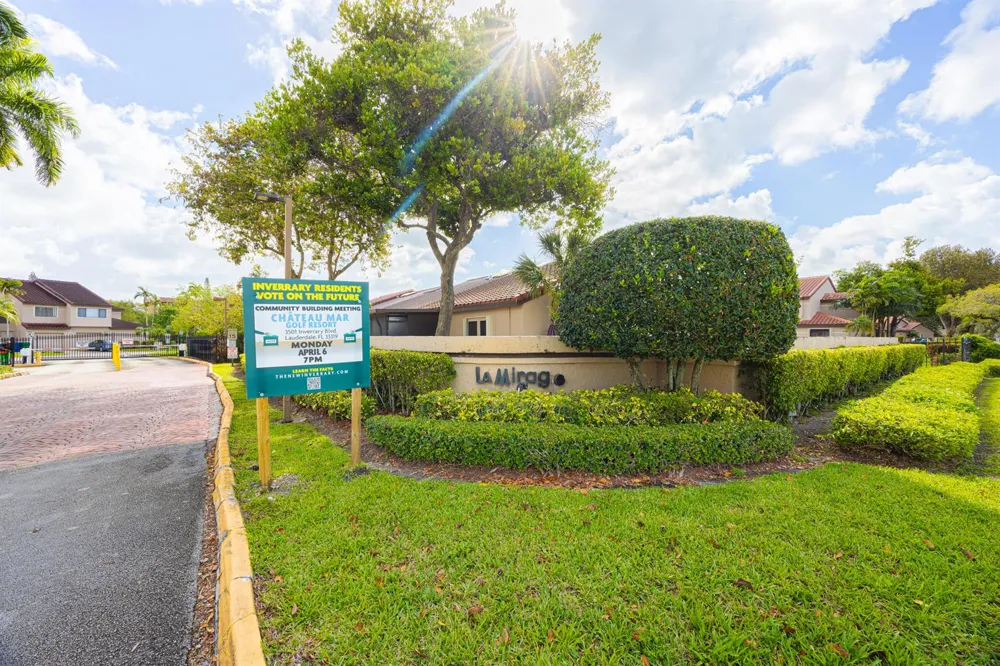 3625 Inverrary Boulevard W Lauderhill, FL 33319