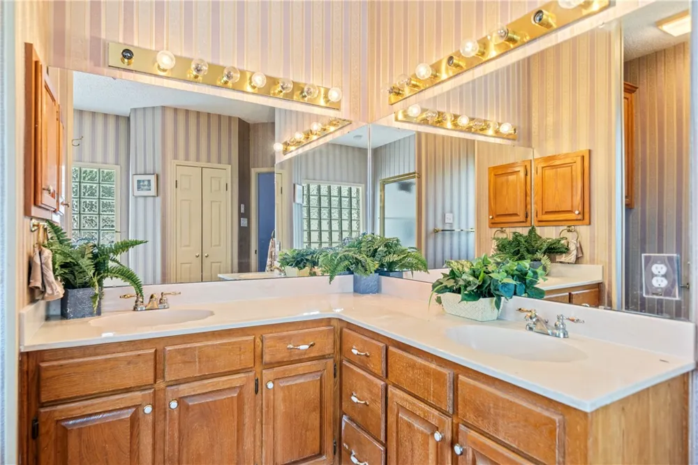 4602 Lomond Drive Corpus Christi, TX 78413