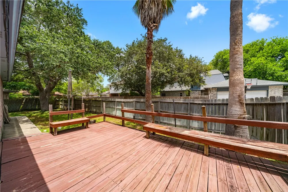 4602 Lomond Drive Corpus Christi, TX 78413