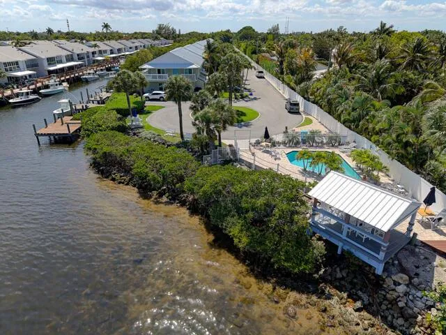 622 Mariners Way Boynton Beach, FL 33435