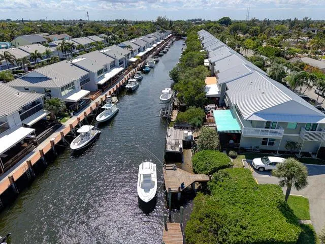 622 Mariners Way Boynton Beach, FL 33435