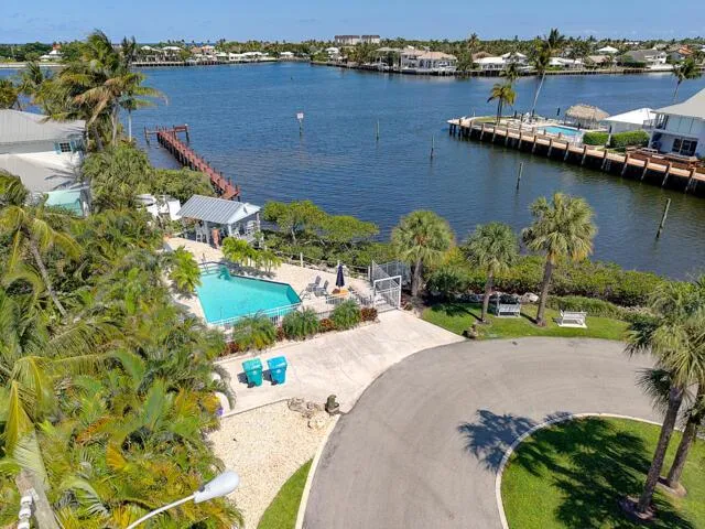622 Mariners Way Boynton Beach, FL 33435