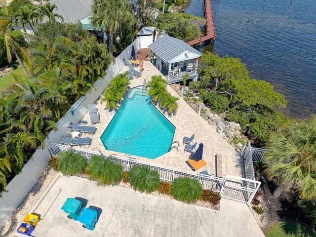 622 Mariners Way Boynton Beach, FL 33435