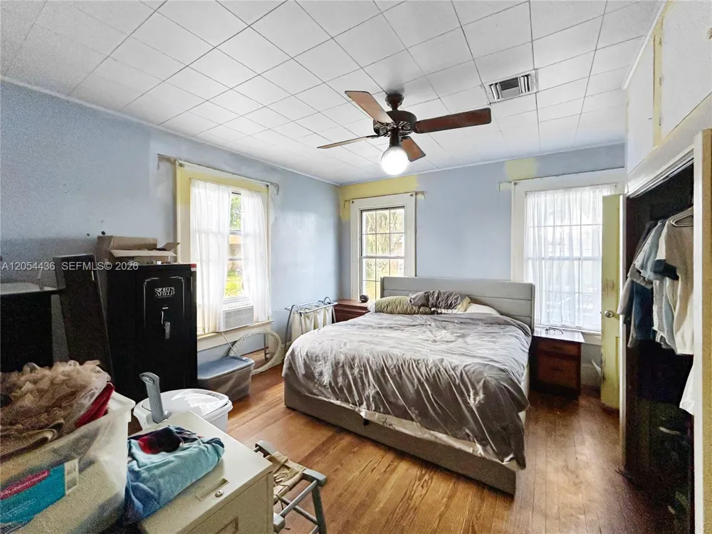 211 N 12TH ST Other City - In The State Of Florida, FL 34748