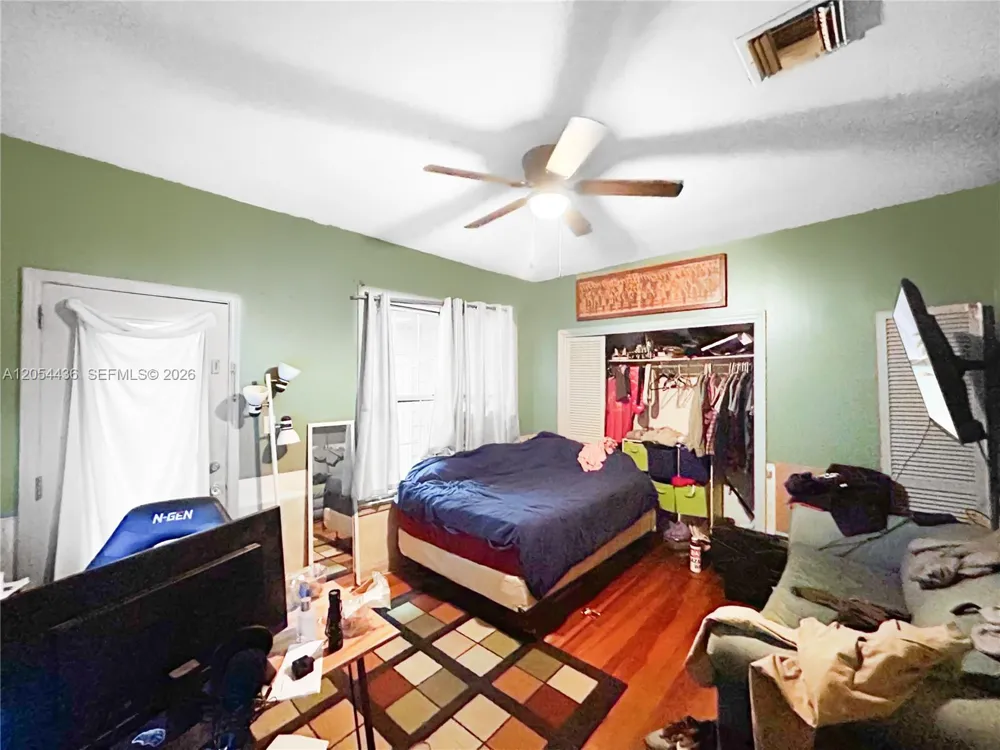211 N 12TH ST Other City - In The State Of Florida, FL 34748