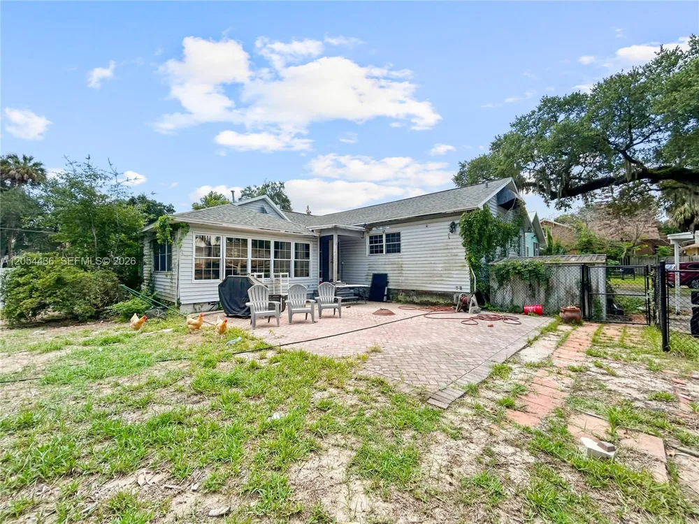 211 N 12TH ST Other City - In The State Of Florida, FL 34748
