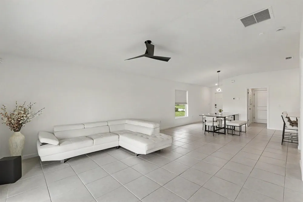 969 Bent Creek Drive Fort Pierce, FL 34947