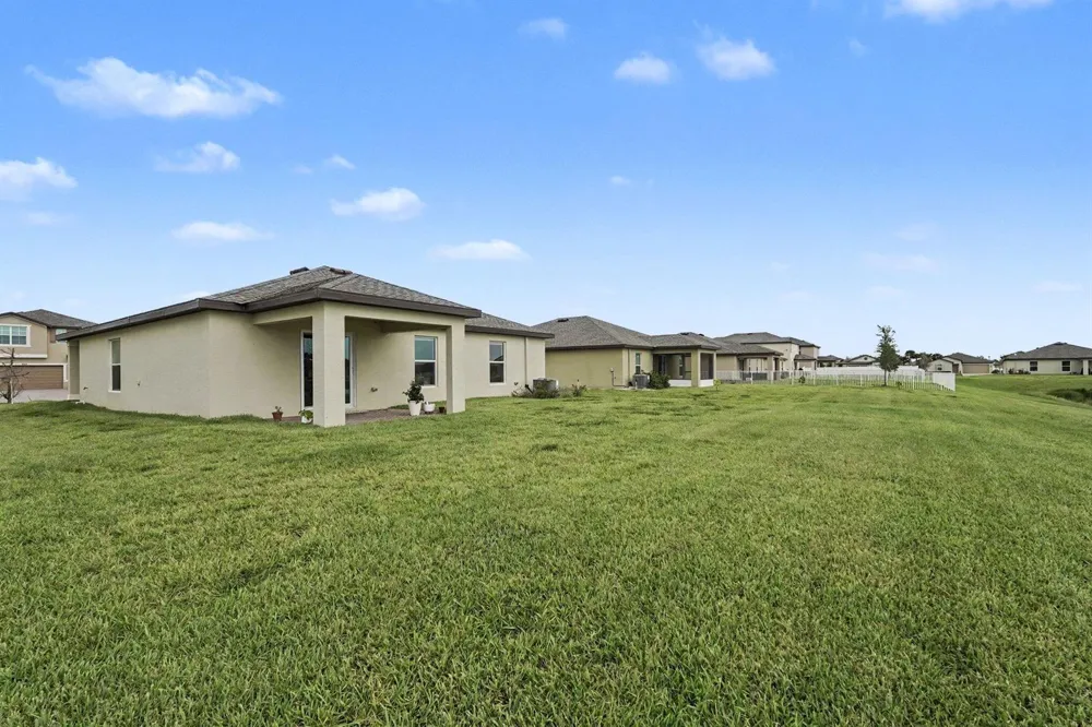969 Bent Creek Drive Fort Pierce, FL 34947