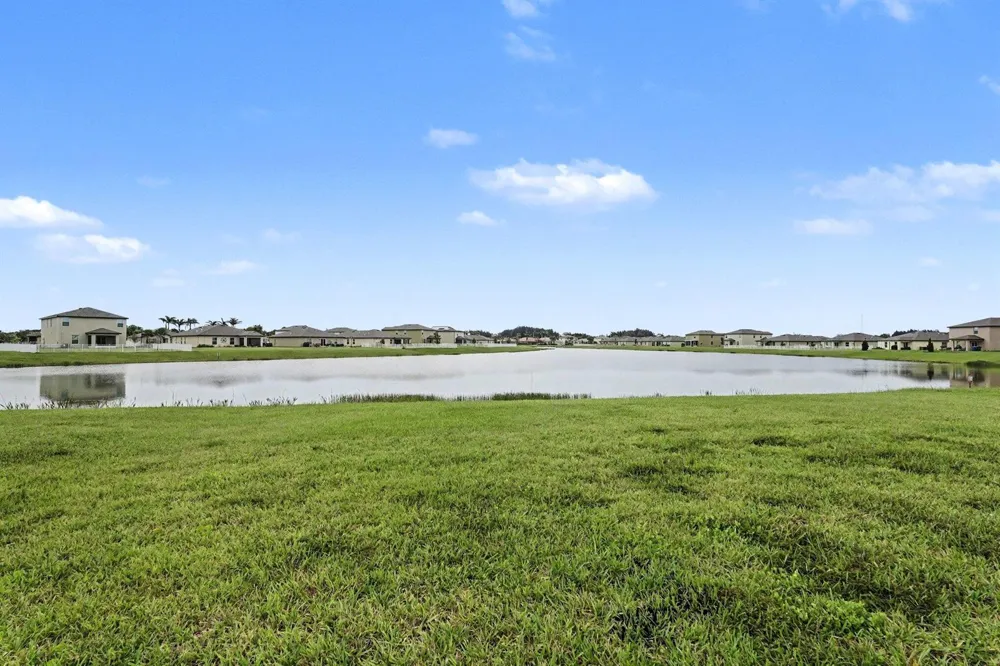 969 Bent Creek Drive Fort Pierce, FL 34947