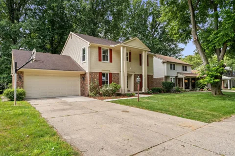 2118 E Rutgers Drive