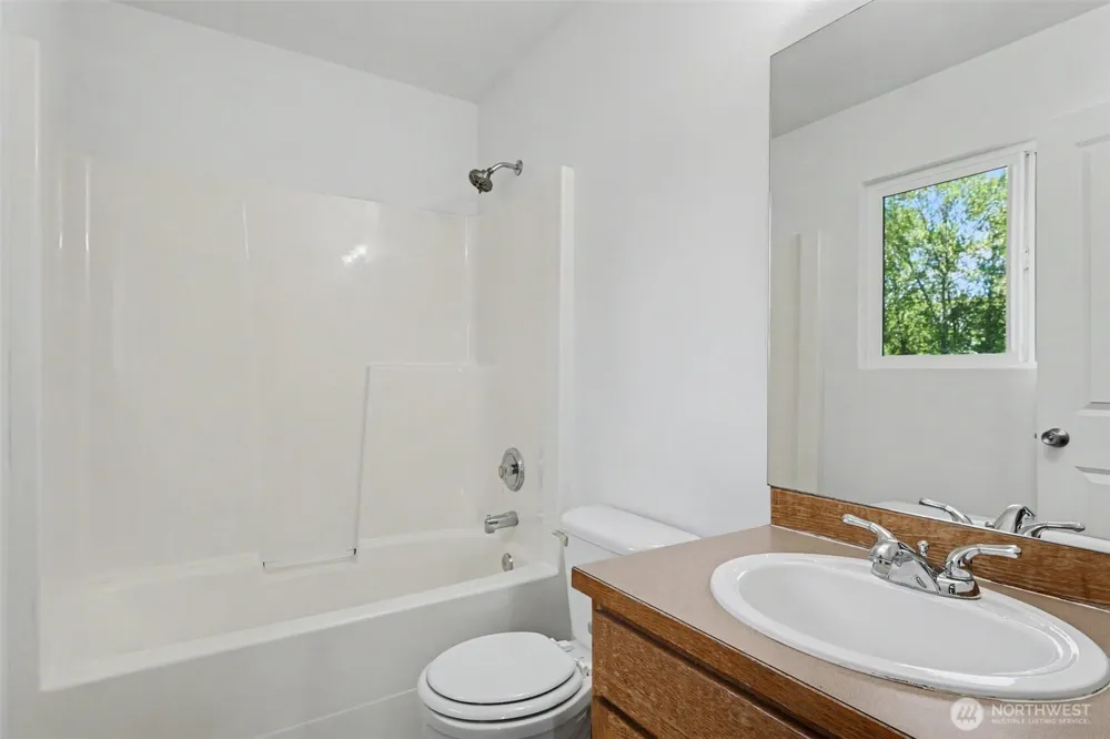 18663 Rainier View Road SE Monroe, WA 98272