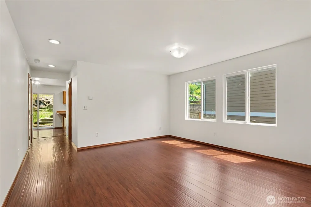18663 Rainier View Road SE Monroe, WA 98272