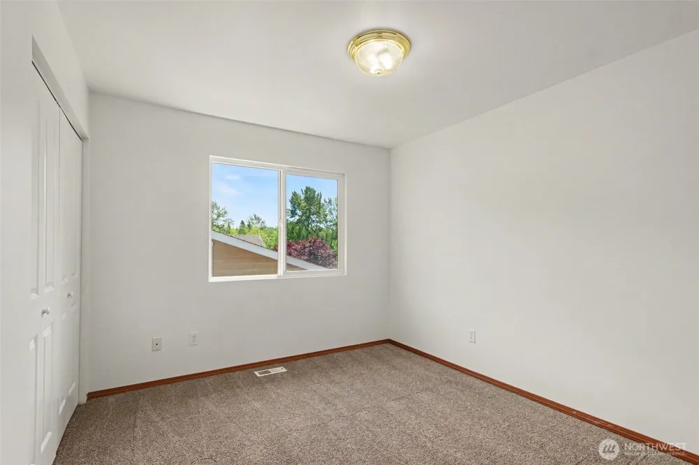 18663 Rainier View Road SE Monroe, WA 98272