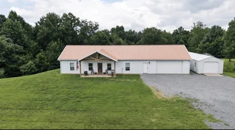 4423 Highland Rd