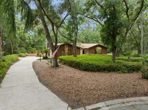 1660 NARNIA COURT